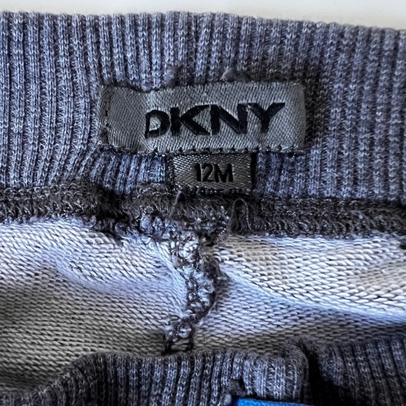 DKNY 2-Piece Set (12 Months) Stylish Distressed Look - Picture 5 of 15